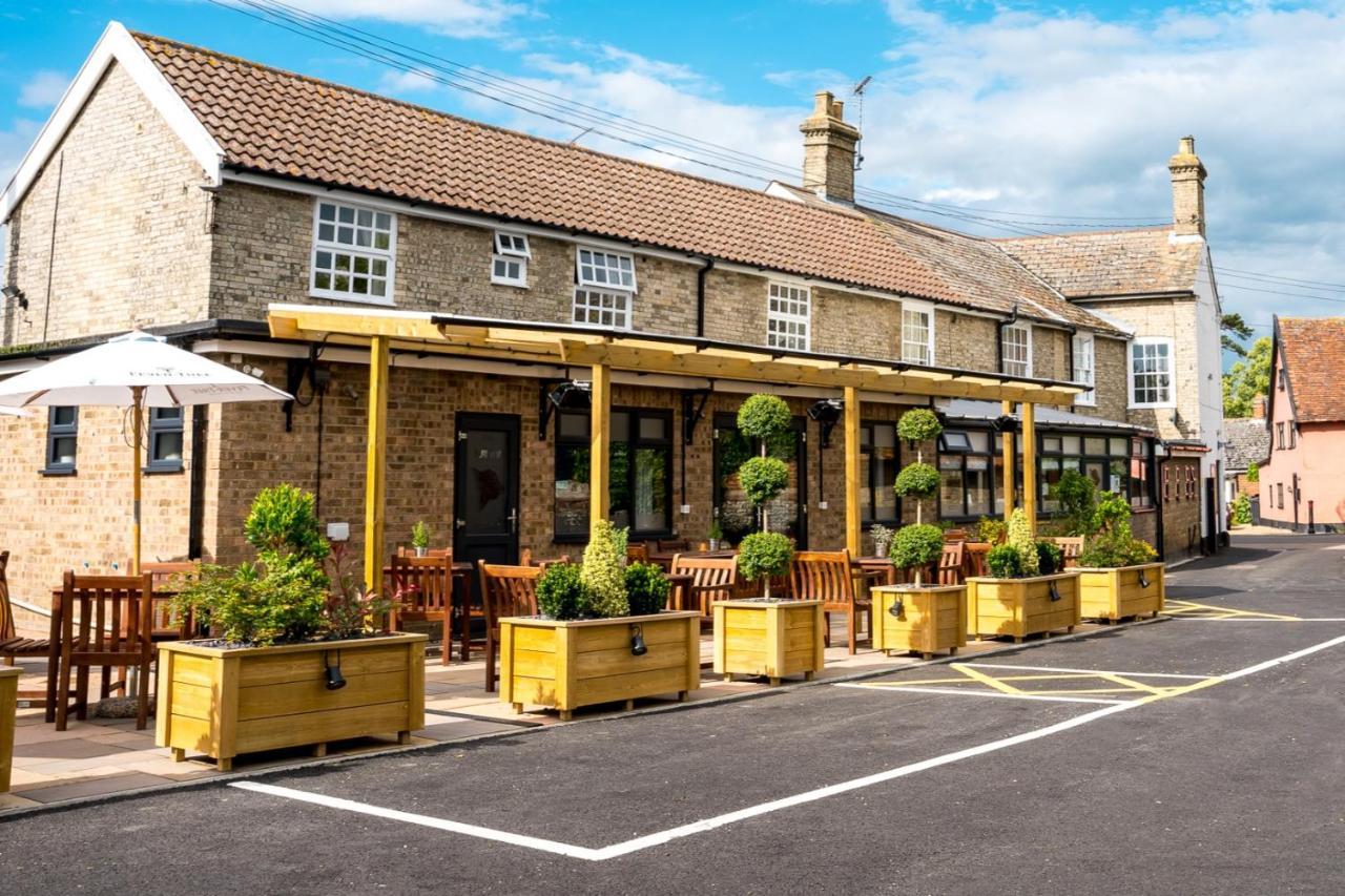 The Bull Inn Woolpit Exterior foto